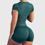 Histello Women’s Seamless Gym Set – Breathable Solid Fitness Workout Top and Shorts